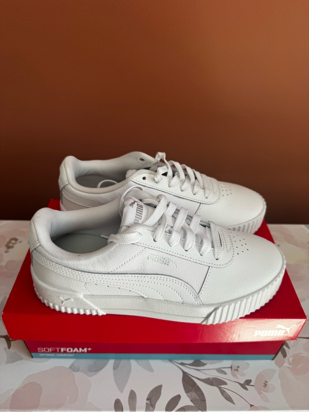 Brand New Puma Carina L Sneakers – Women’s Size 7 - Picture 5 of 9